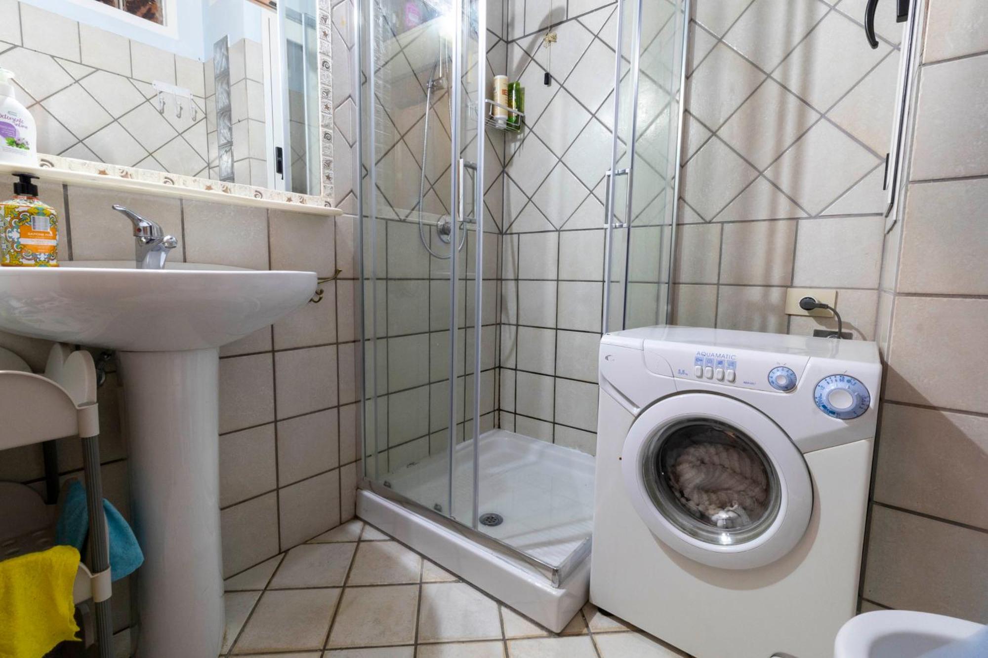 Laribiancos Cagliari Centro Storico Apartment ภายนอก รูปภาพ
