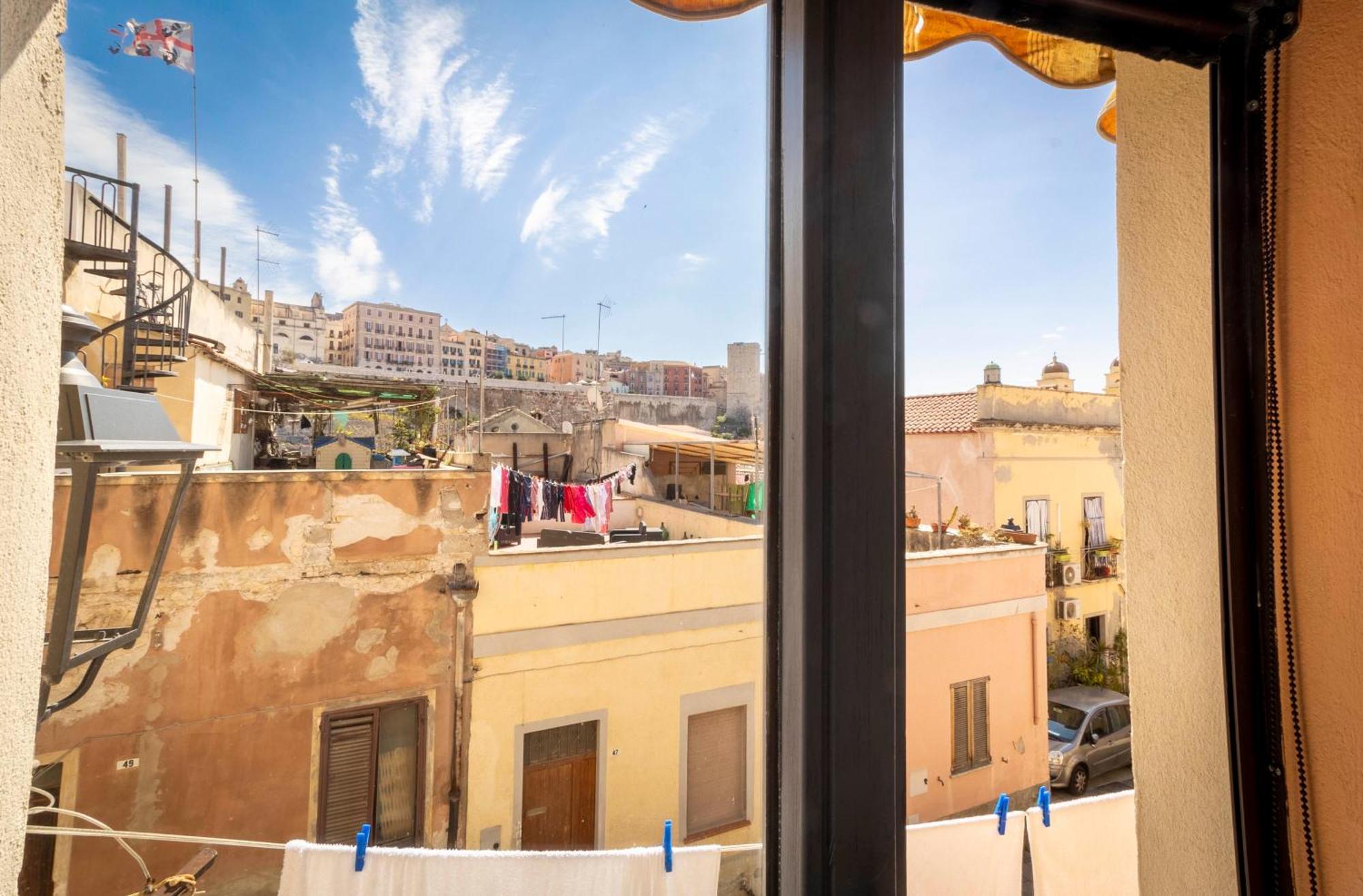 Laribiancos Cagliari Centro Storico Apartment ภายนอก รูปภาพ